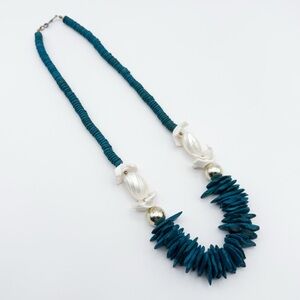 Vintage Teal and White Beaded Necklace with Shell and Wood